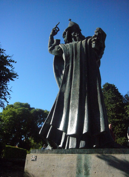Statue of Bishop Grgur from Nin, a work by Ivan Meštrović Locals believe that rubbing his toe brings good luck.!