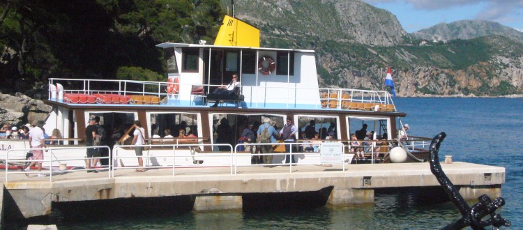 The ferry docking in at Lokrum